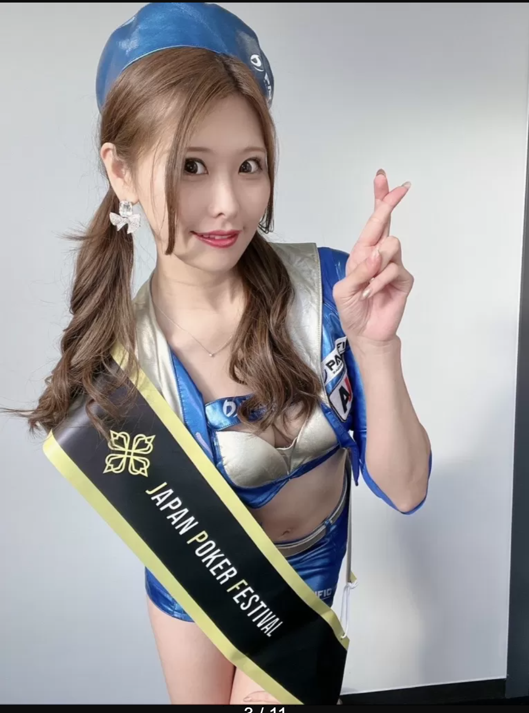 #5赛车女郎娜娜 第1张图