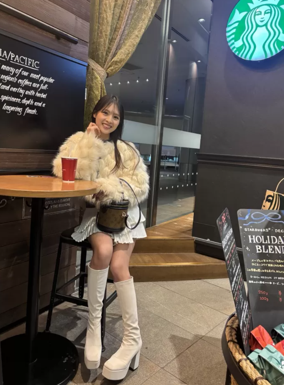 #9可爱学生妹米咖 第2张图