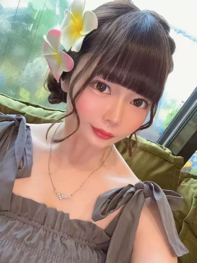 #40 童颜巨乳毛毛 第1张图