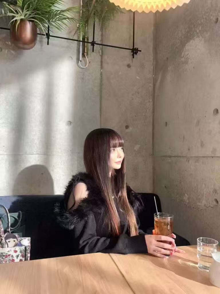 #40 童颜巨乳毛毛 第2张图