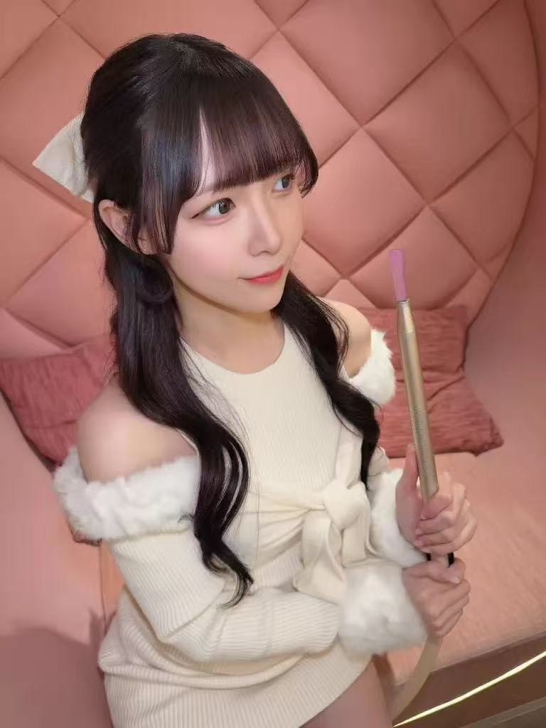 #53 反差萨娜 第2张图